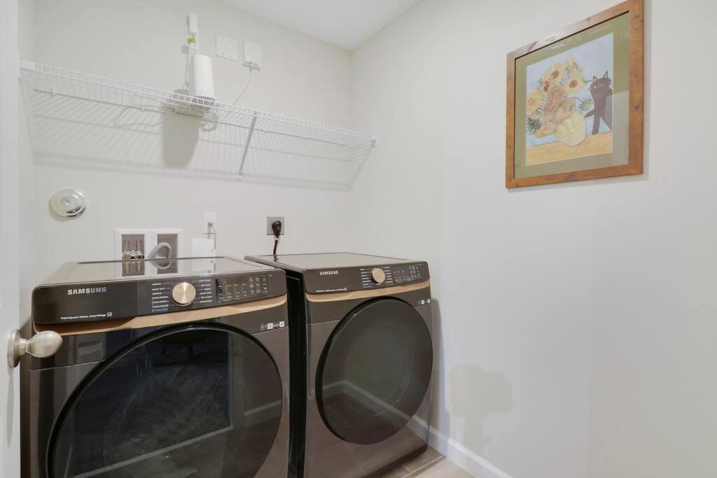 Luxury Retreat: Soulful Design. Pet Friendly 3/2.5 Townhome Jensen Beach Esterno foto